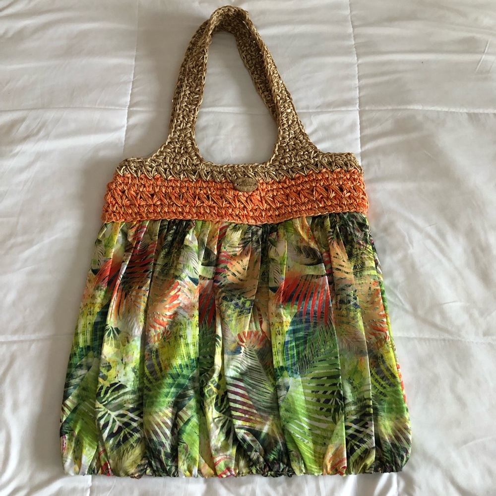 Lightweight summer bag by Cappelli Straworld Inc.